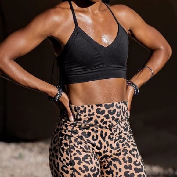 Balance Athletica Form Bra Lux in Midnight (Black) - Size Small - Picture 2 of 5